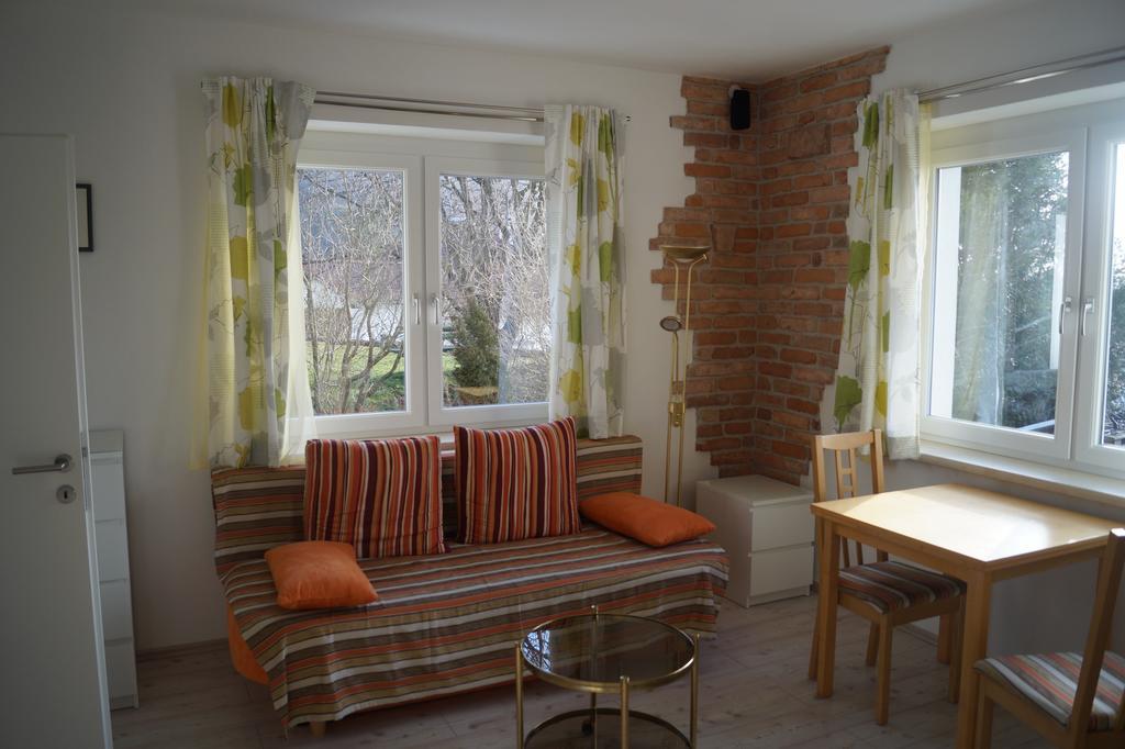 Topwohnung 45M2 Oder Weisses Zimmer 15 M2 - Naehe Gruenberg Gmunden Exterior foto